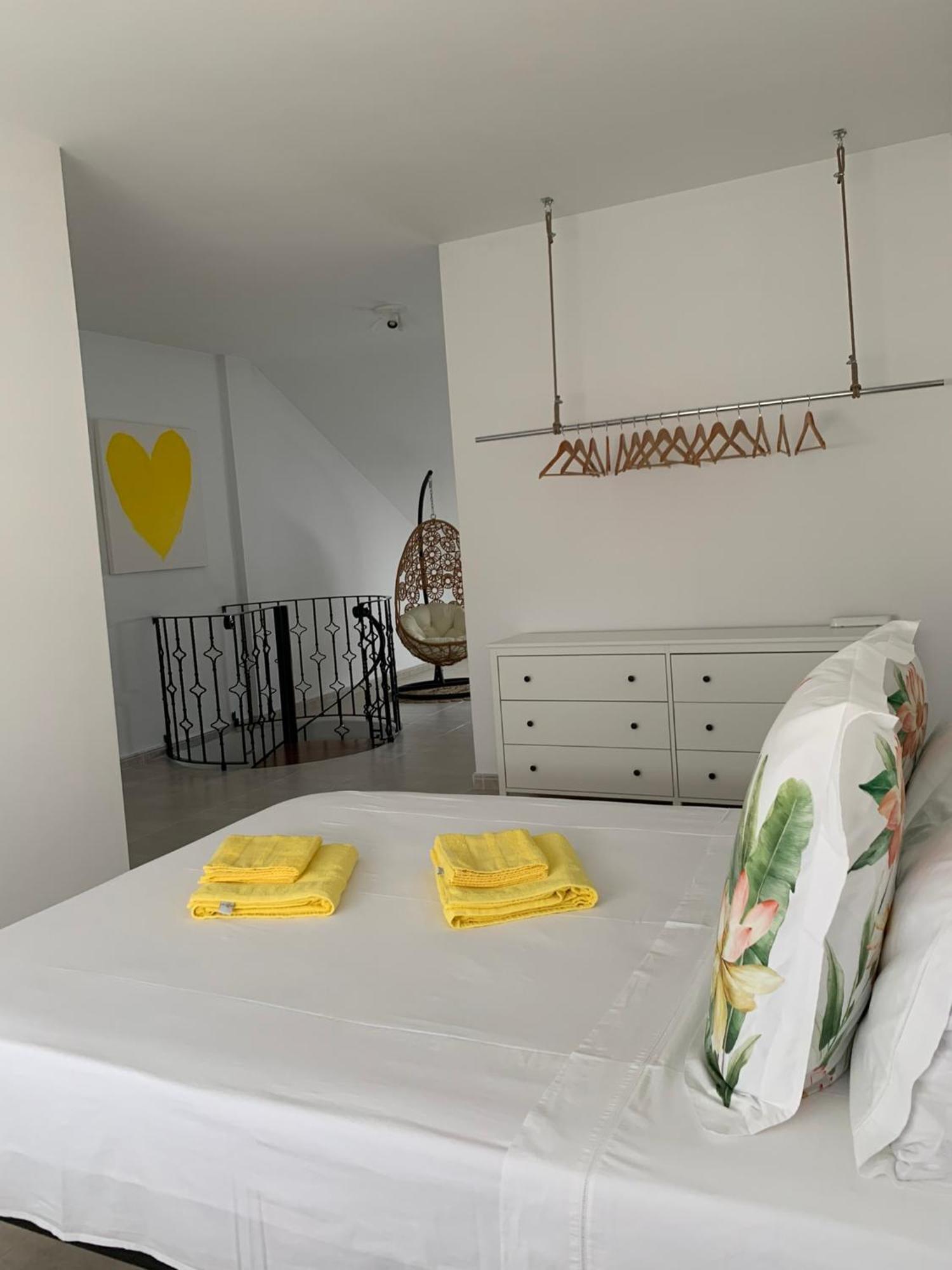 גאנדיה Apartamento Duplex Mediterranean View מראה חיצוני תמונה